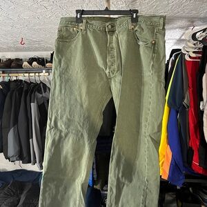 Mens green levis 501 shrink to fit euc size 42x32 hard to find color